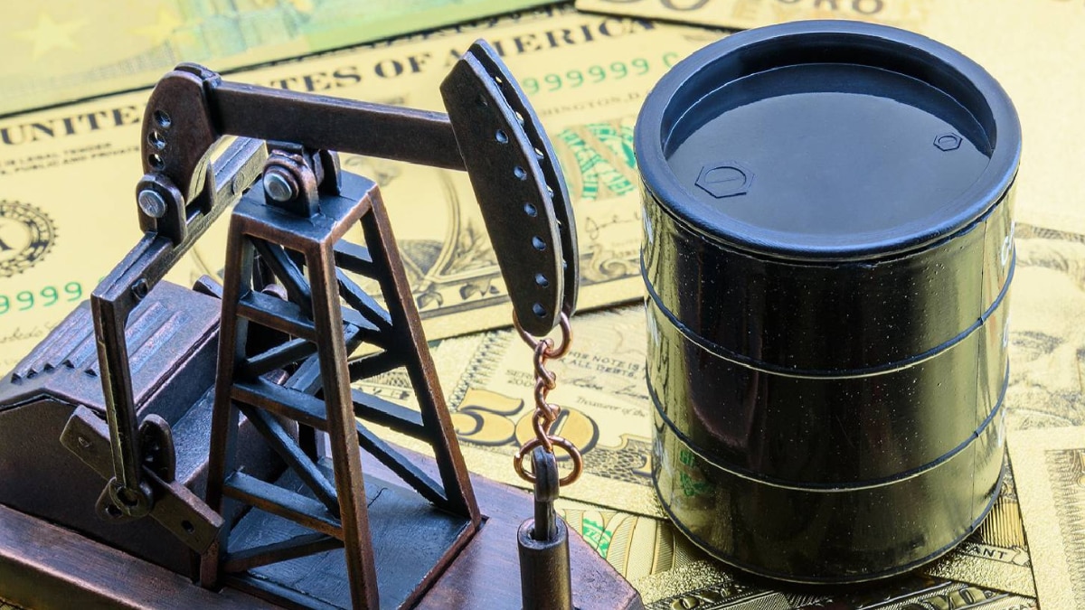 Oil Prices Surge on Weaker Dollar and Strong China Refinery Data – News18