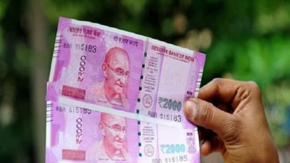 Rs 2,000 Note Withdrawal Impact: Currency-in-circulation Growth Dips To 3.7% In Feb – News18