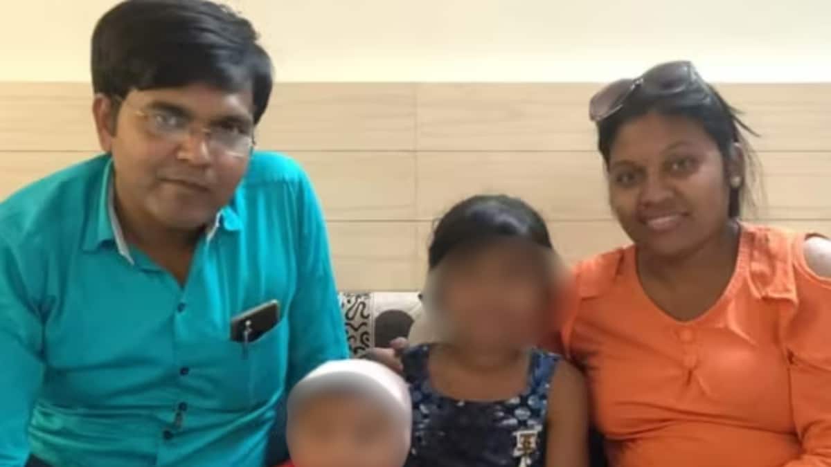 Indian-Origin Man Held In Chicago Over Death of Gujarati Family Found Frozen Near US-Canada Border - News18