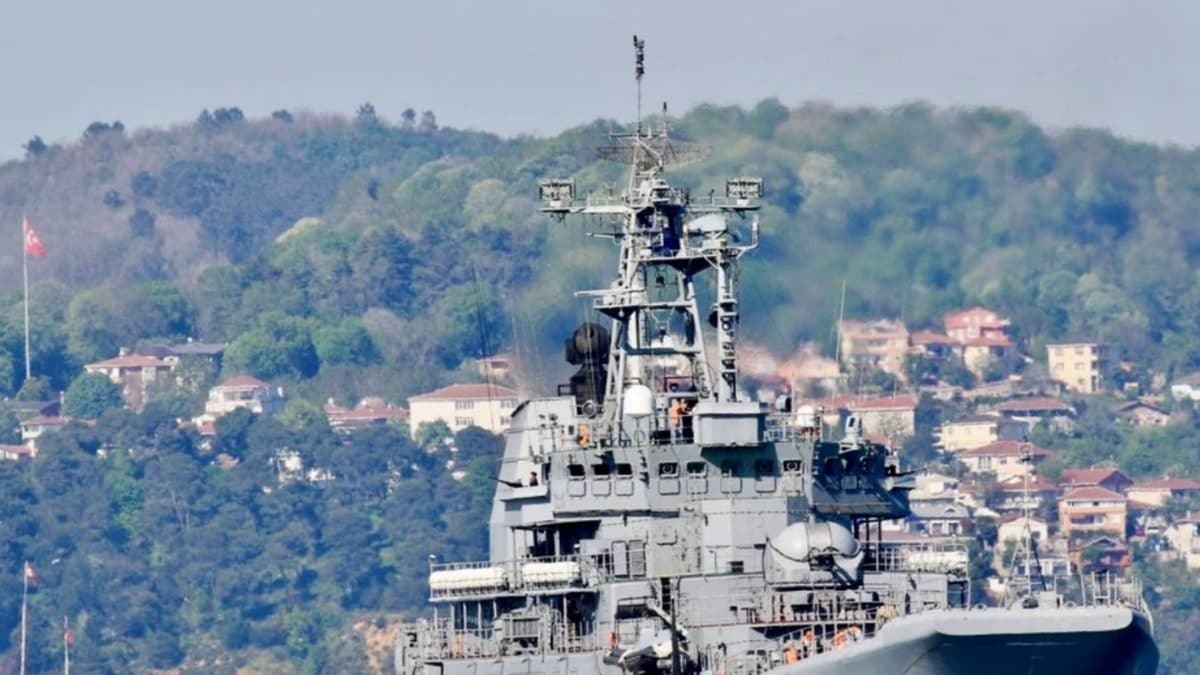 Ukraine Claims It Destroyed Another Russian Warship in Black Sea – News18