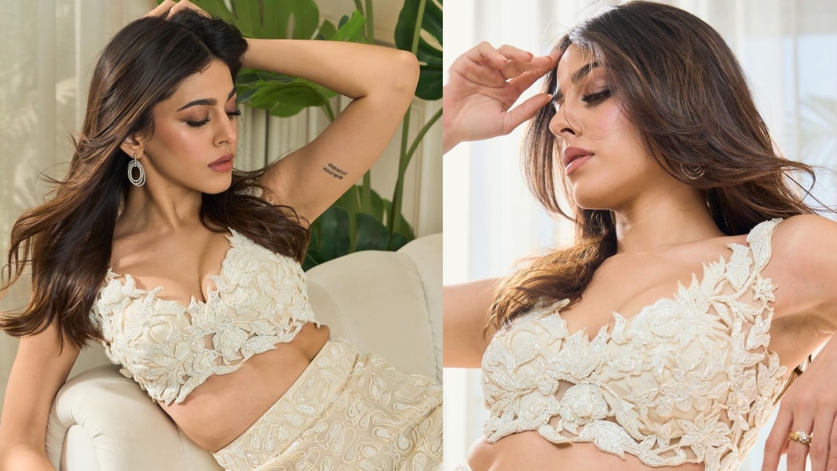 Take Alaya F’s Ivory Co-ord Set To Your Best Friend's Summer Wedding - News18