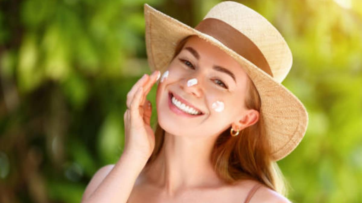 The Power of Sunscreen Layering: Enhancing Sun Protection for Healthy Skin – News18
