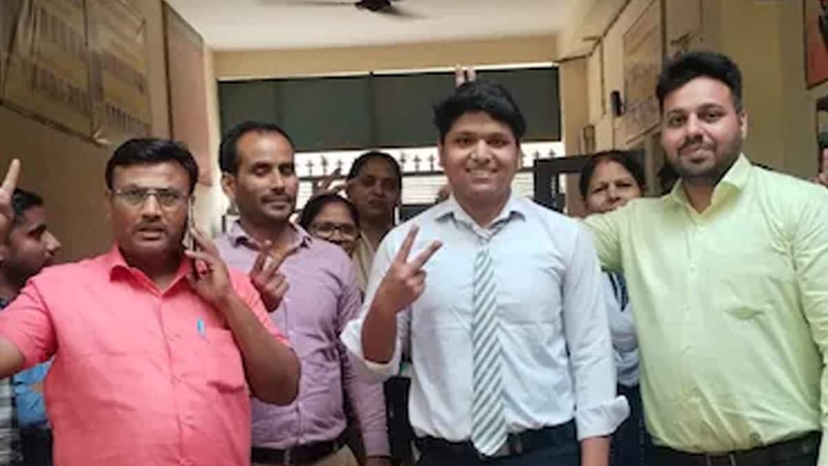 How Meerut Driver’s Son Got 8th Rank In UP Board Class 12 Exams – News18