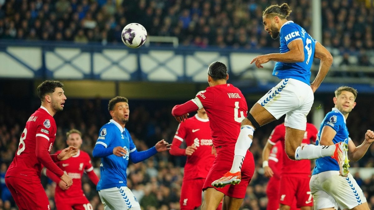 Liverpool's Premier League Hopes in Ruins After 0-2 Defeat to Everton in Merseyside Derby - News18