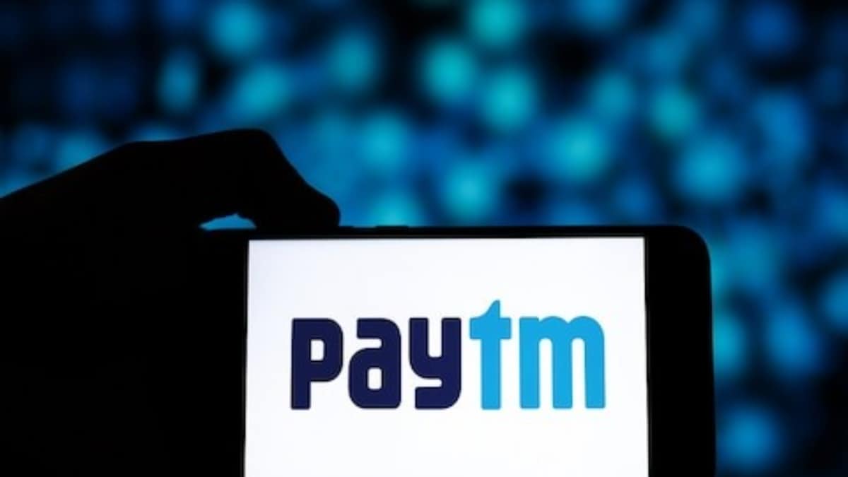 As Paytm Faces Outage, Users Struggle To Check Balance And Transfer Money - News18
