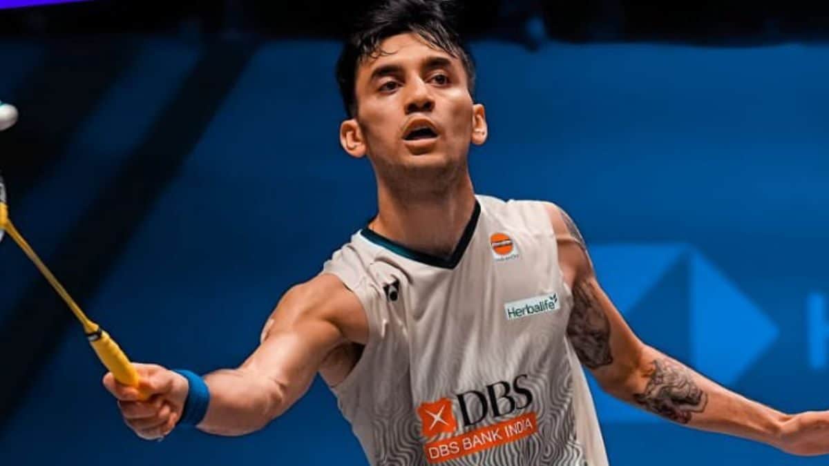 Badminton Asia Championships: Lakshya Sen Eliminated After Straight-game Loss to Top Seed Shi Yu Qi – News18