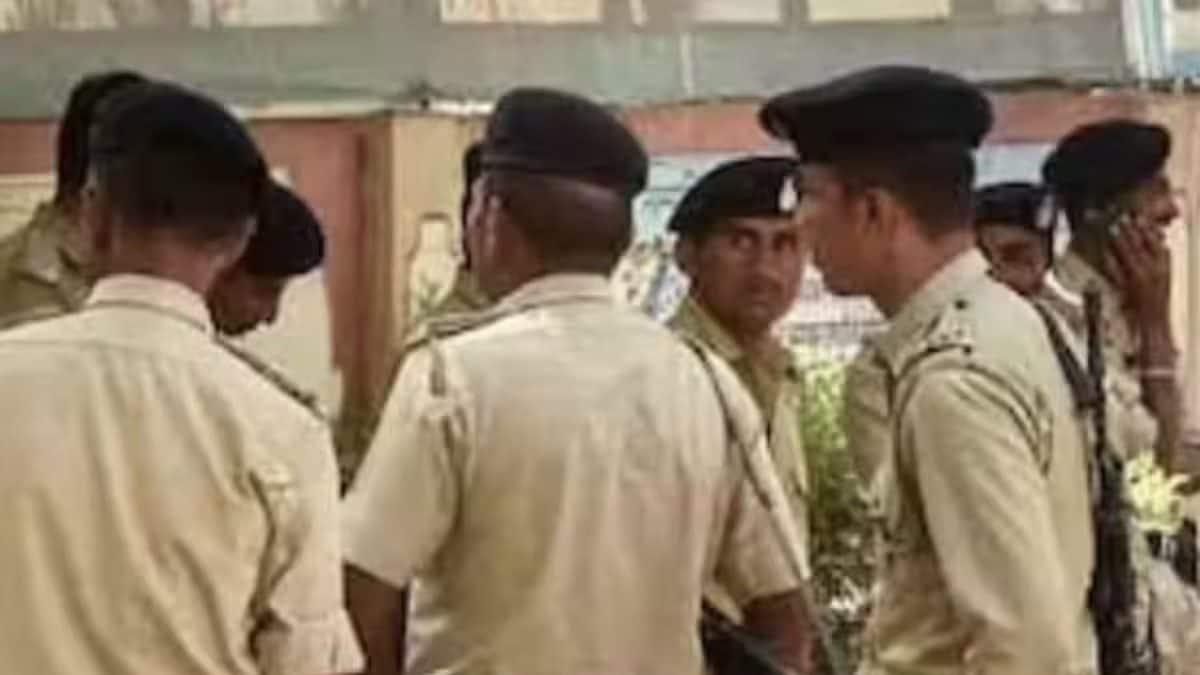 Bomb Threat at DU’s Ram Lal Anand College Turns Out Hoax: Police – News18