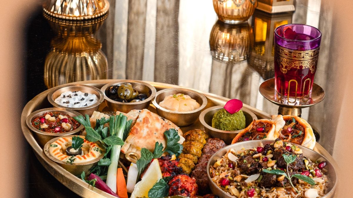 Immerse Yourself in the Dawaat-E-Iftar Experience at THIS Place in Mumbai During the Holy Month of Ramadan - News18