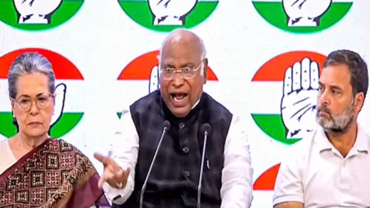 Kharge's Son-in-law, Five Ministers' Children Figure in Congress's 2nd List of Karnataka Candidates - News18