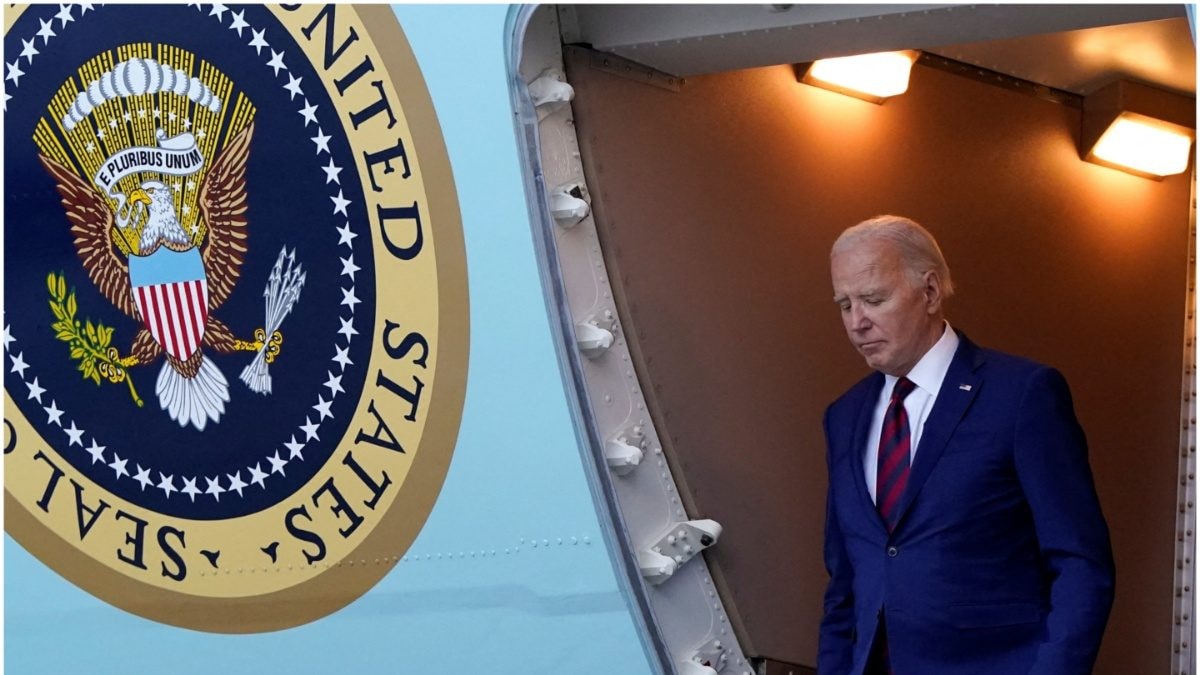 ‘Don’t Sit By The Door’: US Prez Biden Quips When Asked About His Air Force One Made By Mishap-Ridden Boeing - News18
