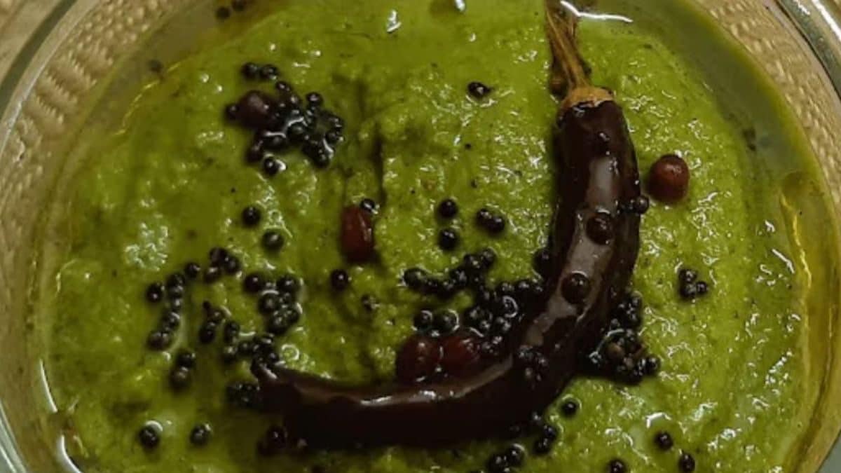How To Make Tasty Vallarai Spinach Salad At Home - News18
